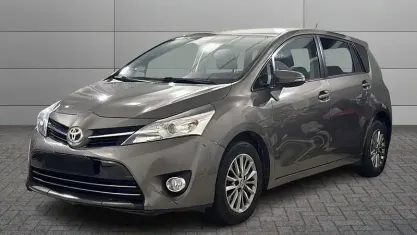 Brugt Toyota Verso Style 132 HK (97 kW) 2016 Grå MPV
