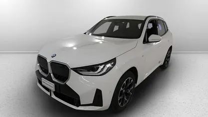Alpin white pastello Usata 2024 BMW X3 Comfort Edition SUV | 66.000 € (Buon prezzo)