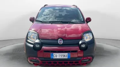 Usata Fiat Panda Cross Cross 69 CV (50 kW) 2024 Rosso Utilitaria