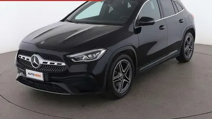 Usata Mercedes GLA200 Premium 150 CV (110 kW) 2022 Nero SUV
