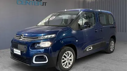 Blu/azzurro Nuova 2025 Citroën e-Berlingo Feel Monovolume | 27.900 €