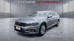 Argento Usata 2023 VW Passat Business Station wagon | 31.255 € (Buon prezzo)