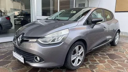 Usata Renault Clio IV 90 CV (66 kW) 2013 Grigio Berlina