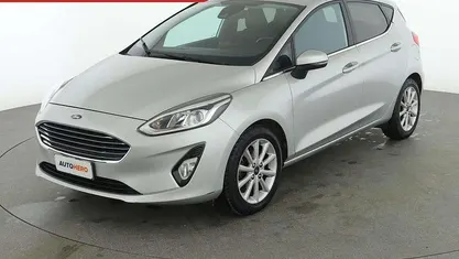 Usata Ford Fiesta Titanium 86 CV (63 kW) 2018 Argento Utilitaria