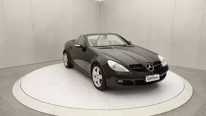 Usata Mercedes SLK280 Chrome 231 CV (169 kW) 2007 Nero Cabrio