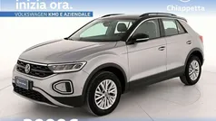 Pyrit silver metallizzato nero Usata 2024 VW T-Roc Life SUV | 30.900 € (Buon prezzo)