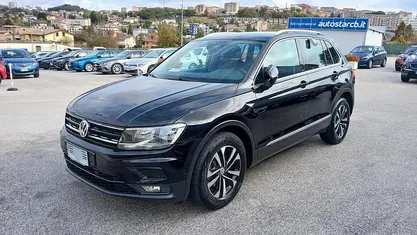 Nero Usata 2020 VW Tiguan IQ Drive SUV | 21.999 € (Ottimo prezzo)
