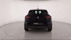 Nero Usata 2022 Renault Clio V Intens Tre volumi | 14.500 € (Buon prezzo)