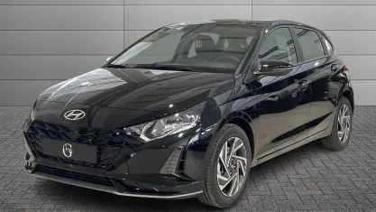 Nuova Hyundai i20 2026 Phantom black Utilitaria