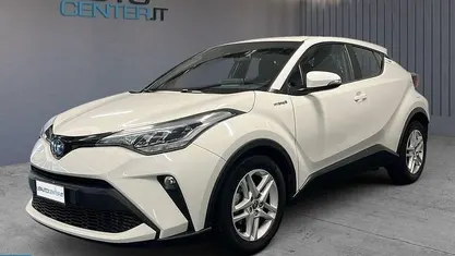 Bianco Usata 2021 Toyota C-HR Business Edition SUV | 20.500 € (Buon prezzo)