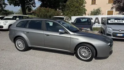 Usata Alfa Romeo 159 Exclusive 150 CV (110 kW) 2006 Grigio Station wagon
