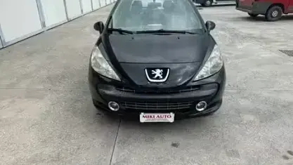 Usata Peugeot 207 90 CV (66 kW) 2007 Grigio Berlina