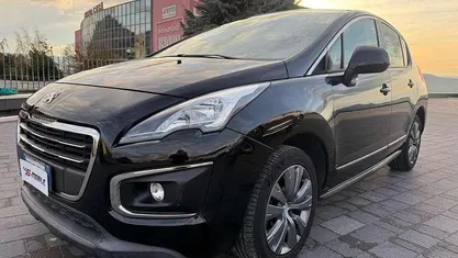 Nero Usata 2015 Peugeot 3008 Allure Monovolume | 6700 € (Buon prezzo)