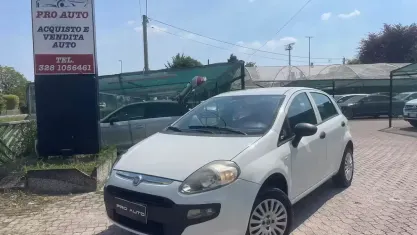 Usata Fiat Punto Evo Emotion 70 CV (51 kW) 2010 Bianco Utilitaria
