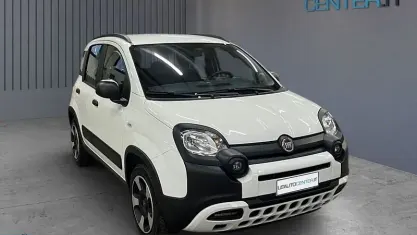 Usata Fiat Panda Cross Cross 70 CV (51 kW) 2020 Blu/azzurro Utilitaria