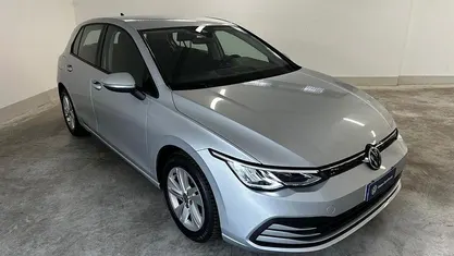 Usata 2020 VW Golf VIII Life Tre volumi | 20.000 € (Cara)