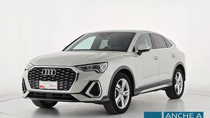 Usata Audi Q3 Sportback S-Line 150 CV (110 kW) 2024 Argento SUV