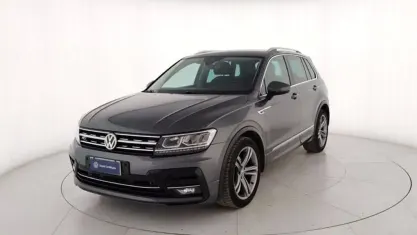 Usata VW Tiguan Sport 116 CV (85 kW) 2019 Grigio metallizzato SUV
