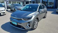 Grigio Usata 2024 Kia Stonic Style SUV | 17.400 € (Buon prezzo)