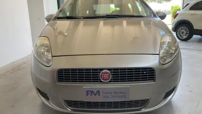 Usata Fiat Grande Punto Dynamic 69 CV (50 kW) 2009 Grigio Utilitaria