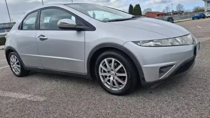 Usata Honda Civic 140 CV (102 kW) 2007 Grigio Berlina