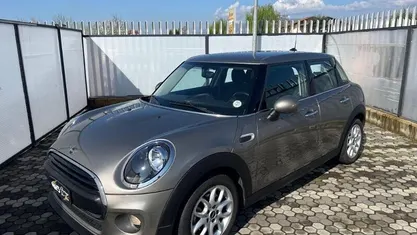Usata Mini One Clubman Business 95 CV (69 kW) 2019 Gray Station wagon
