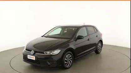 Usata VW Polo Life 95 CV (69 kW) 2023 Nero Utilitaria