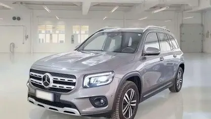 Argento Usata 2021 Mercedes GLB200 Business SUV | 31.490 € (Buon prezzo)