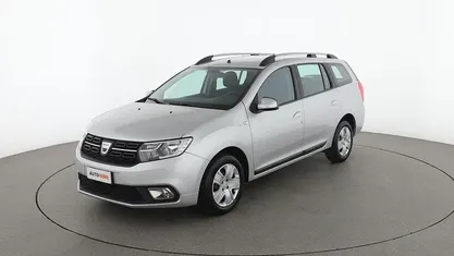 Usata Dacia Logan MCV Lauréate 90 CV (66 kW) 2017 Argento