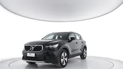 Usata Volvo XC40 Momentum 150 CV (110 kW) 2019 SUV