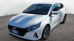 Bianco Usata 2022 Hyundai i20 Due volumi | 14.300 € (Ottimo prezzo)