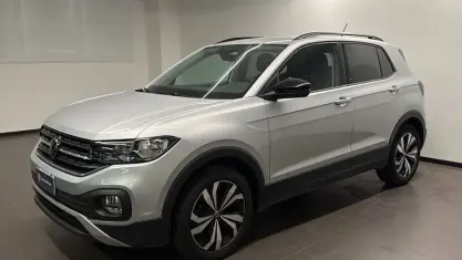 Usata VW T-Cross Style 95 CV (69 kW) 2023 Argento SUV