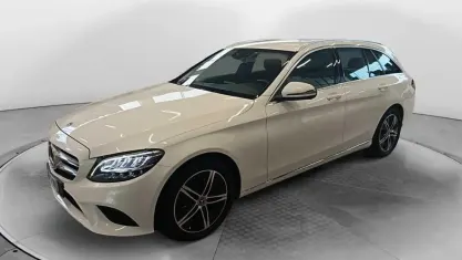 Usata Mercedes C220 Premium 194 CV (142 kW) 2019 Bianco Station wagon