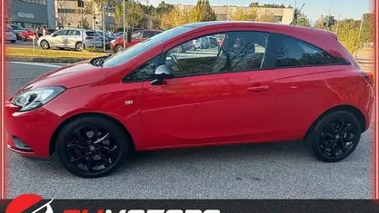 Usata Opel Corsa Cosmo 75 CV (55 kW) 2015 Rosso Coupé