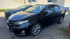 Usata 2013 Toyota Auris Hybrid Lounge Station wagon | 7900 € (Buon prezzo)