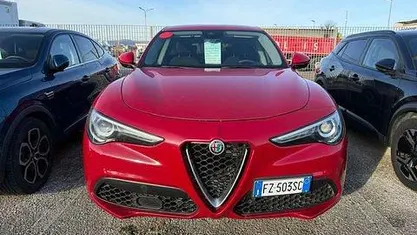 Rosso Usata 2019 Alfa Romeo Stelvio Tech Edition SUV | 22.950 € (Buon prezzo)