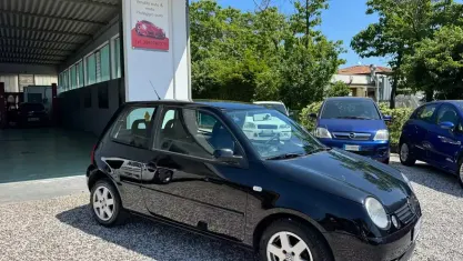 Usata VW Lupo Highline 75 CV (55 kW) 1999 Nero Utilitaria