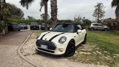 Usata Mini Cooper D Cabriolet 116 CV (85 kW) 2019 Beige Cabrio