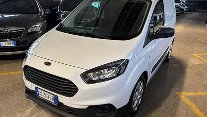 Usata Ford Transit Trend 101 CV (74 kW) 2024 Bianco Furgone