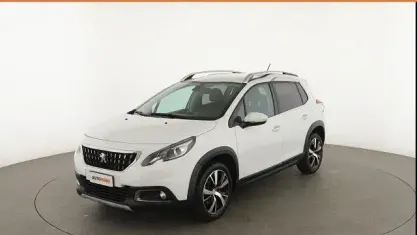 Usata Peugeot 2008 Allure 110 CV (80 kW) 2017 Bianco SUV