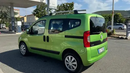 Usata Fiat Qubo Trekking 75 CV (55 kW) 2010 Verde Monovolume