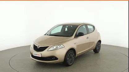 Gebraucht Lancia Ypsilon Gold 70 PS (51 kW) 2018 Gold Kleinwagen