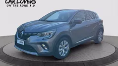 Grigio scuro Usata 2022 Renault Captur Intens SUV | 19.992 € (Buon prezzo)