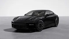 Nero Nuova 2025 Porsche Panamera 4 Tre volumi | 165.312 €
