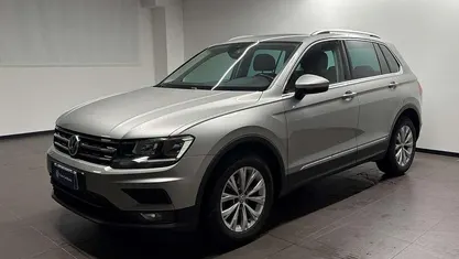 Usata VW Tiguan Business 150 CV (110 kW) 2020 Argento SUV