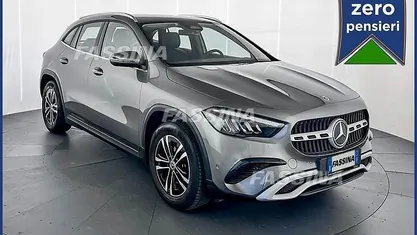 Usata Mercedes GLA200 Advanced Plus 165 CV (121 kW) 2023 Grigio SUV
