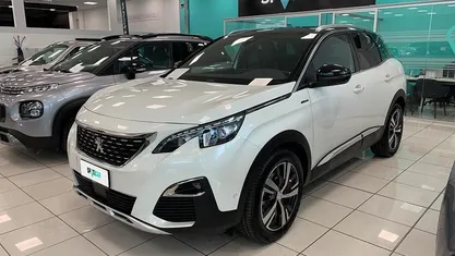 Usata Peugeot 3008 GT-line 131 CV (96 kW) 2020 Bianco SUV