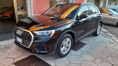 Usata Audi Q3 Business 150 CV (110 kW) 2021 Nero SUV