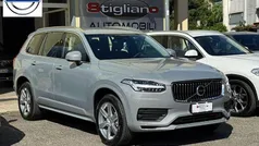 Grigio Usata 2023 Volvo XC90 SUV | 49.899 € (Ottimo prezzo)