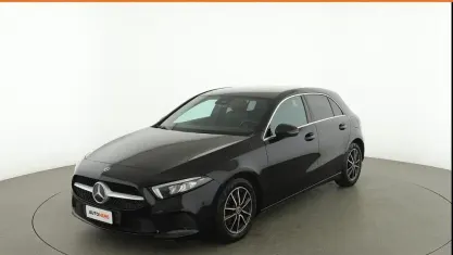 Gebraucht Mercedes A180 136 PS (100 kW) 2018 Schwarz Limousine